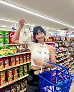 【衝撃的！】韓国人に人気♡日本のコンビニ食品