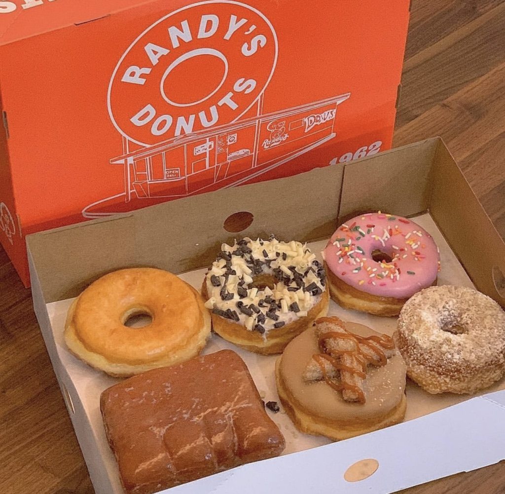 【韓国で話題！】ドーナツチェーン♡RANDY’S DOUNUTS（ランディーズドーナツ）に大行列！ | 韓国情報メディア llyouth
